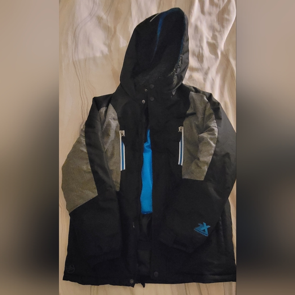 Winter Jacket - Picture 2 of 4